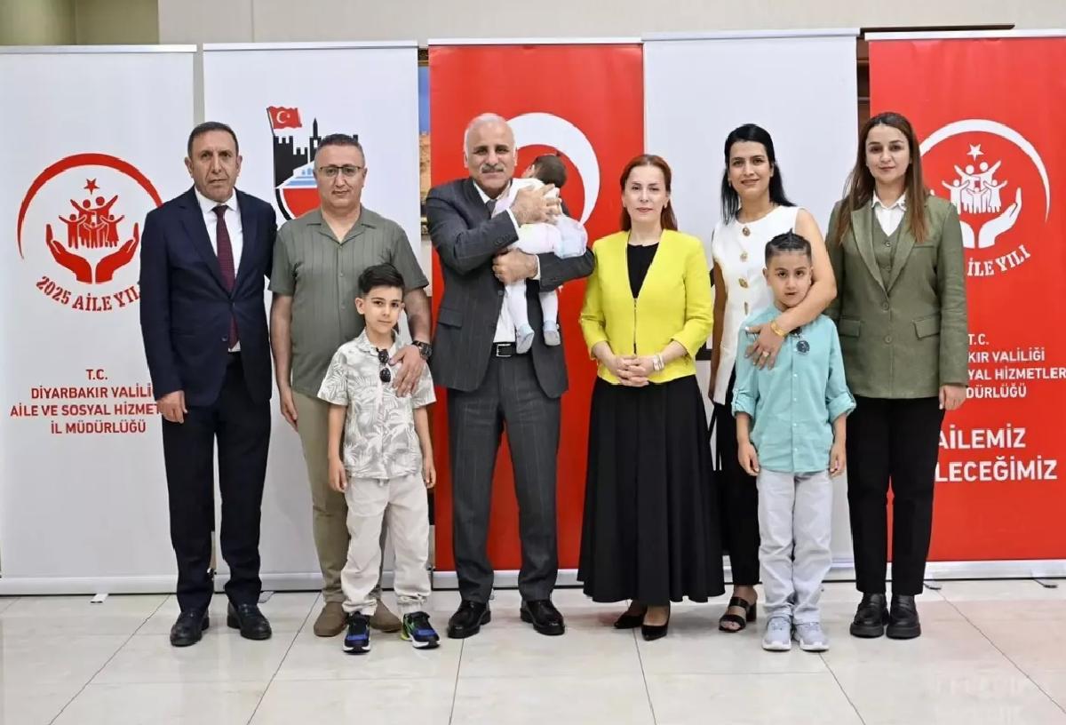 Diyarbakır’da Koruyucu Aile Töreni