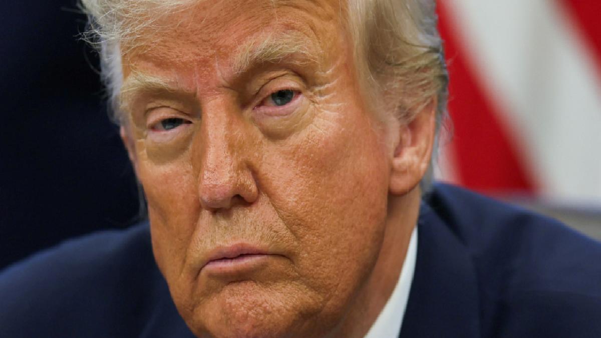 Donald Trump duyurdu: ABD, Husilere saldırıları durduruyor