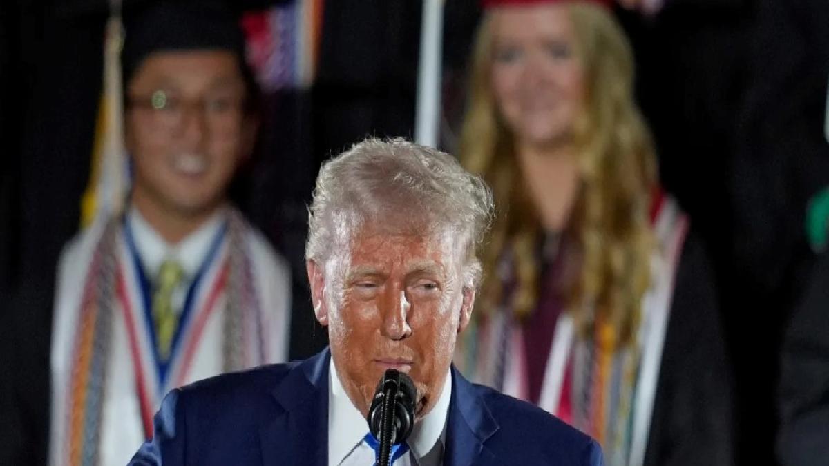 Donald Trump: Düzensiz göçmen geçişini yüzde 99 azalttık