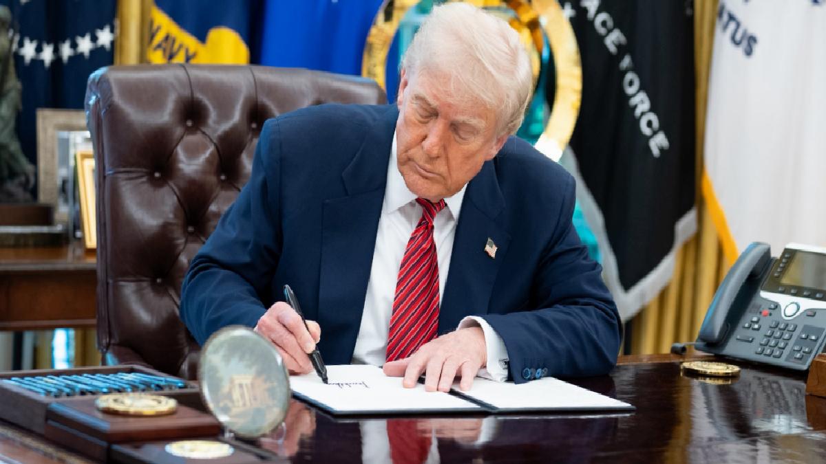 Donald Trump: İngiltere ile anlaştık