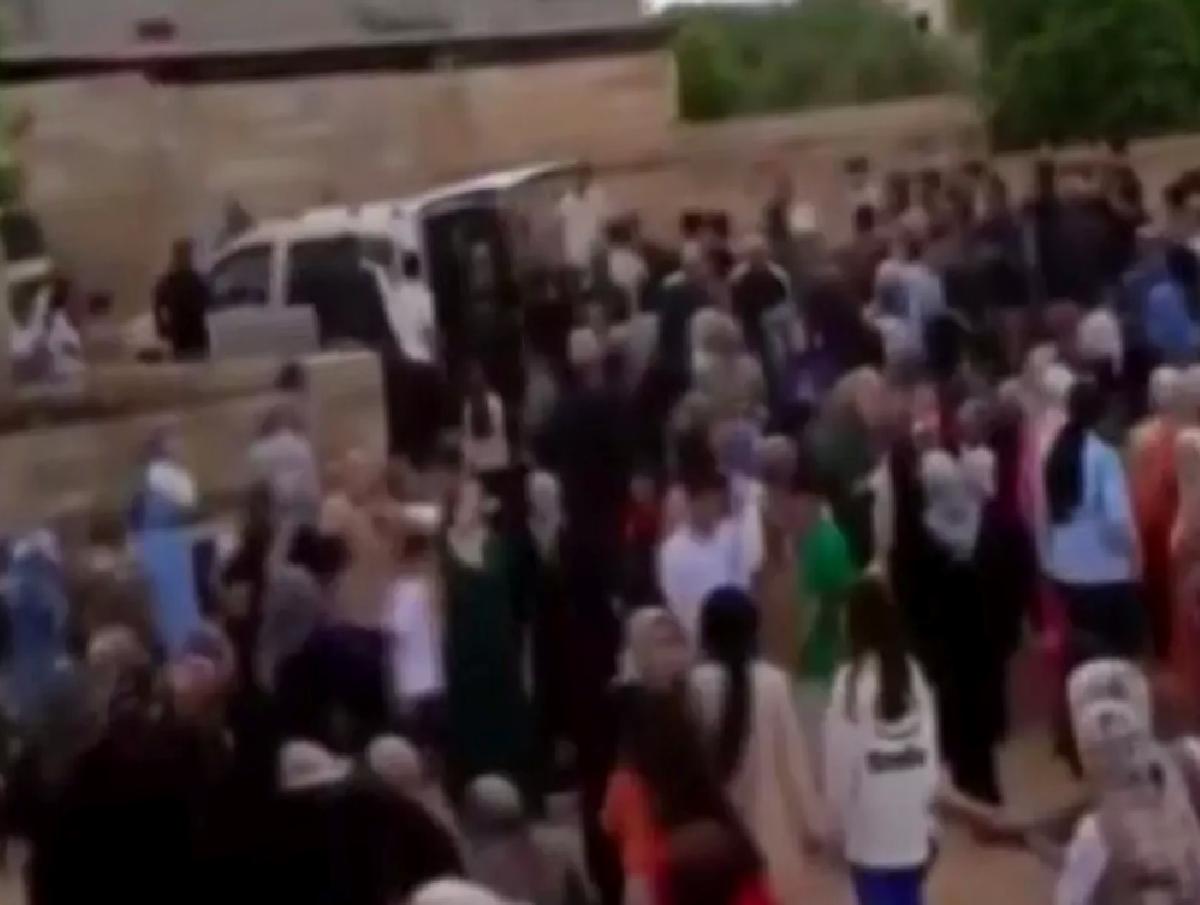 Düğünde Havaya Ateş, Kuzenini Yaraladı
