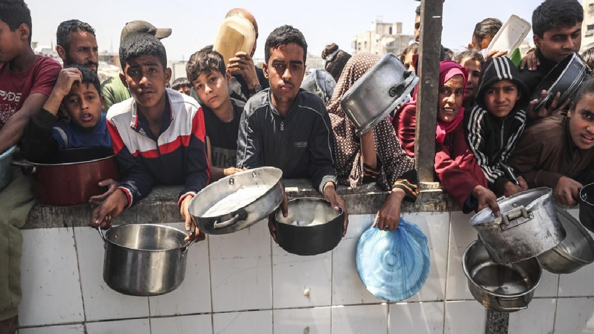 Dünya Merkez Mutfağı, Gazze’deki stokları tükendiği için faaliyetlerini durdurdu