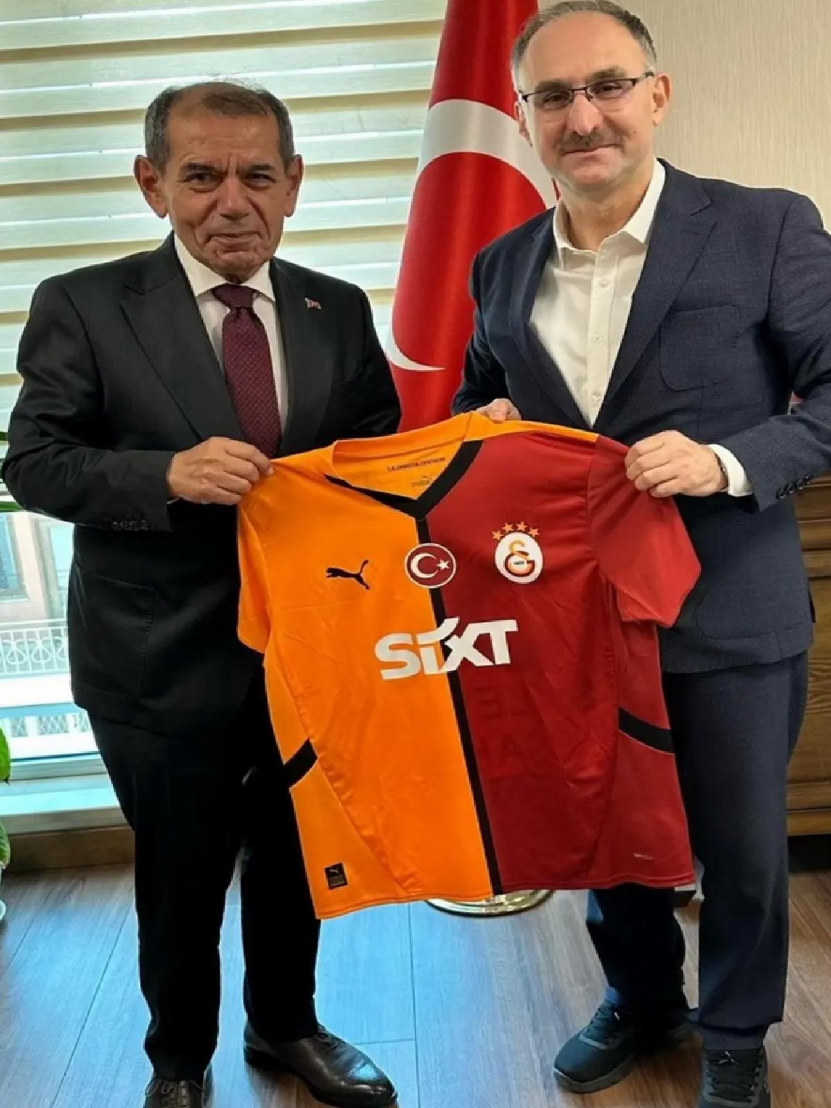 Dursun Özbek’ten Süleyman Şahin’e Ziyaret