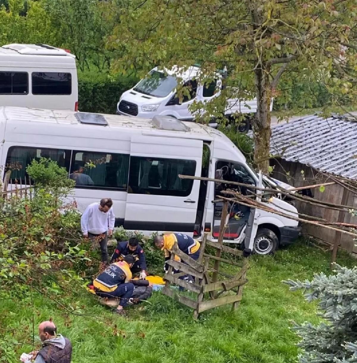 Düzce’de İşçi Minibüsü Kaza Yaptı: 8 Yaralı