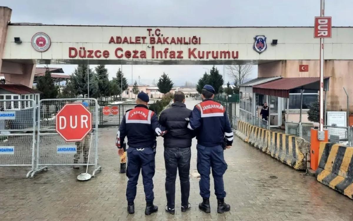 Düzce’de Uyuşturucu Operasyonu: 11 Tutuklama