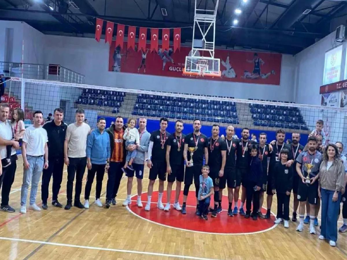 Düzce’de Yerel Lig Voleybol Müsabakaları Tamamlandı