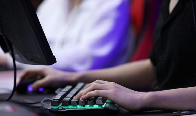 E-Sporun En İyileri Şampiyonluk İçin Yarışacak