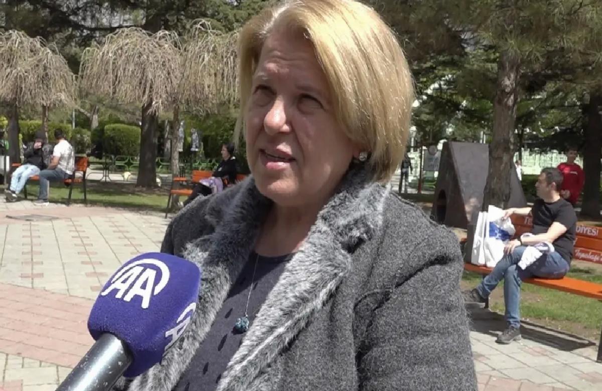 Ebe, Damadıyla Şaşırtıcı Bağlantı Kurdu