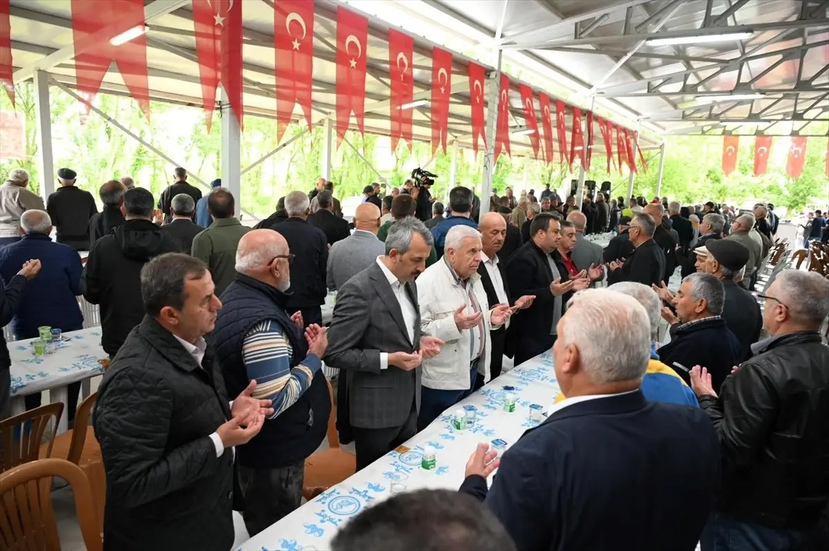 Edirne Valisi Yağmur Duasına Katıldı