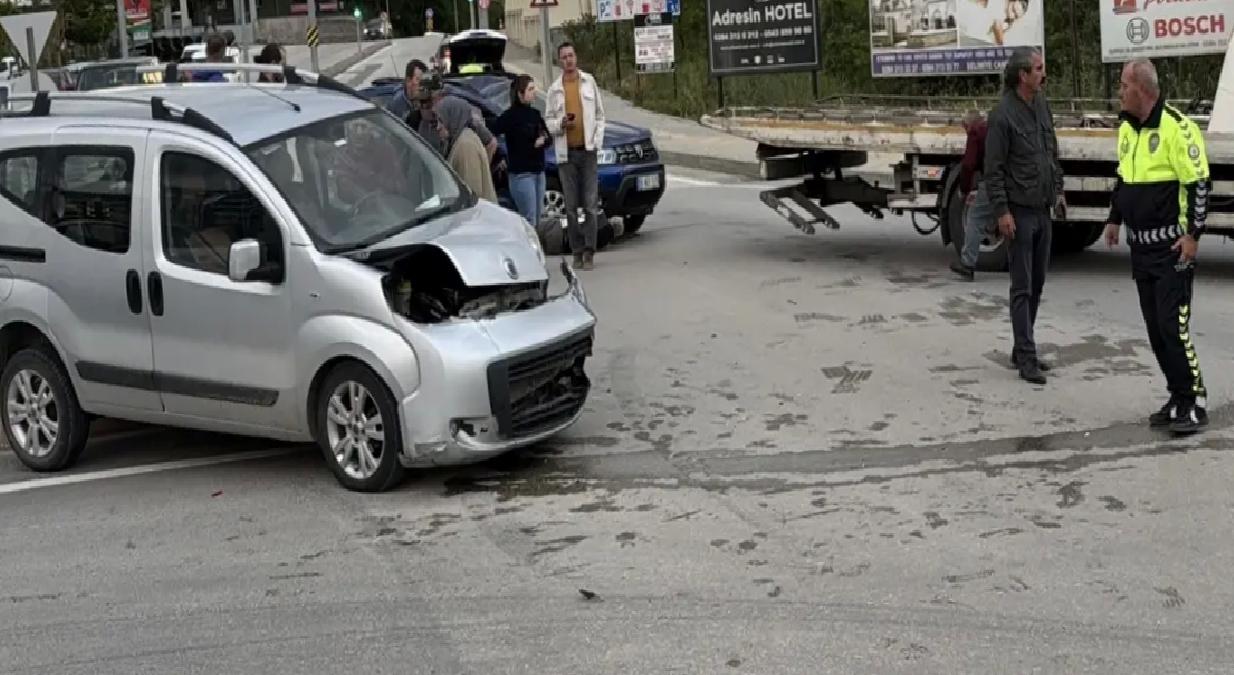Edirne’de Trafik Kazası: İki Yaralı