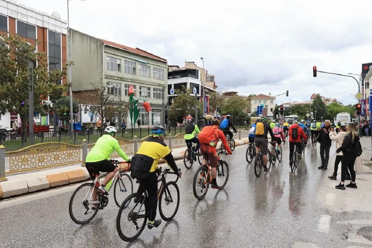 Edirne’de Uluslararası Bisiklet Şenliği