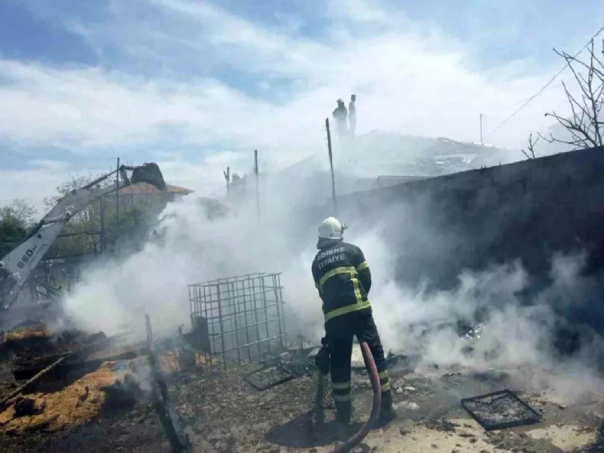 Edirne’de Yangın: Samanlık Evi Sardı
