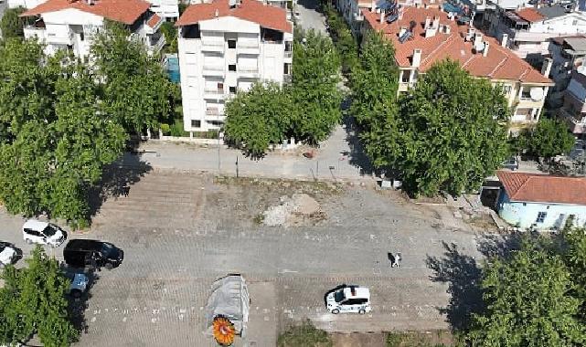 Edremit’te İskele Mahallesi’nde Çevre Düzenlemesi Yapılıyor