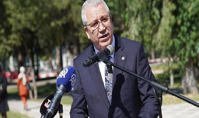Ege Üniversitesinde “70. Yıl Anıtı” törenle açıldı
