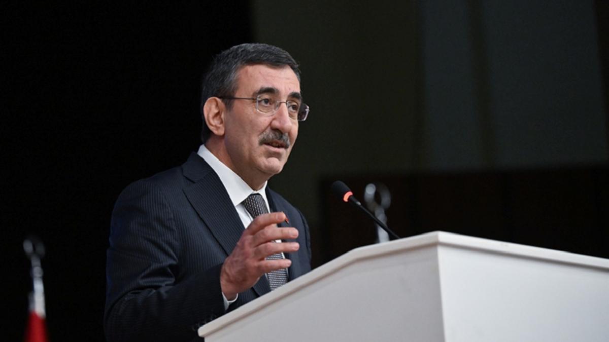 EKK’da sanayide üretimi, rekabeti ve ihracatı artırmak ele alınıyor