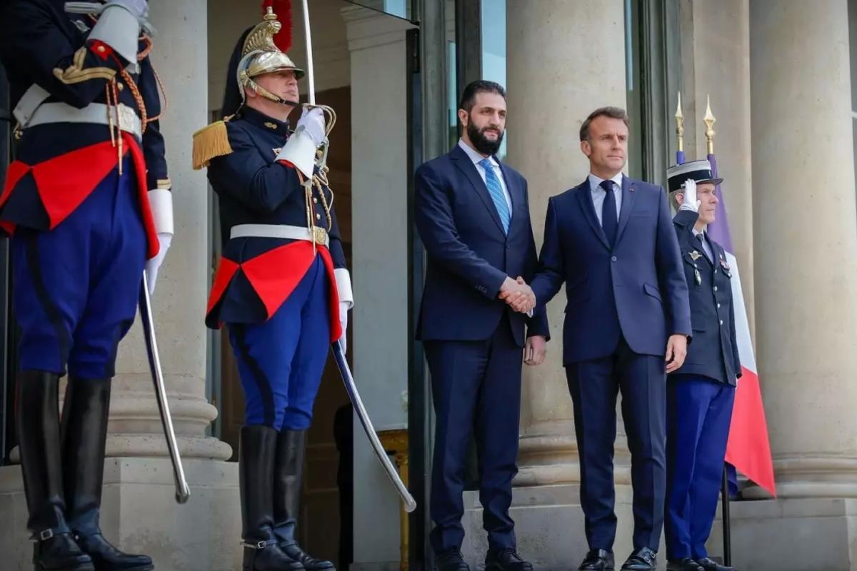 El-Şara ve Macron Elysee’de Buluştu