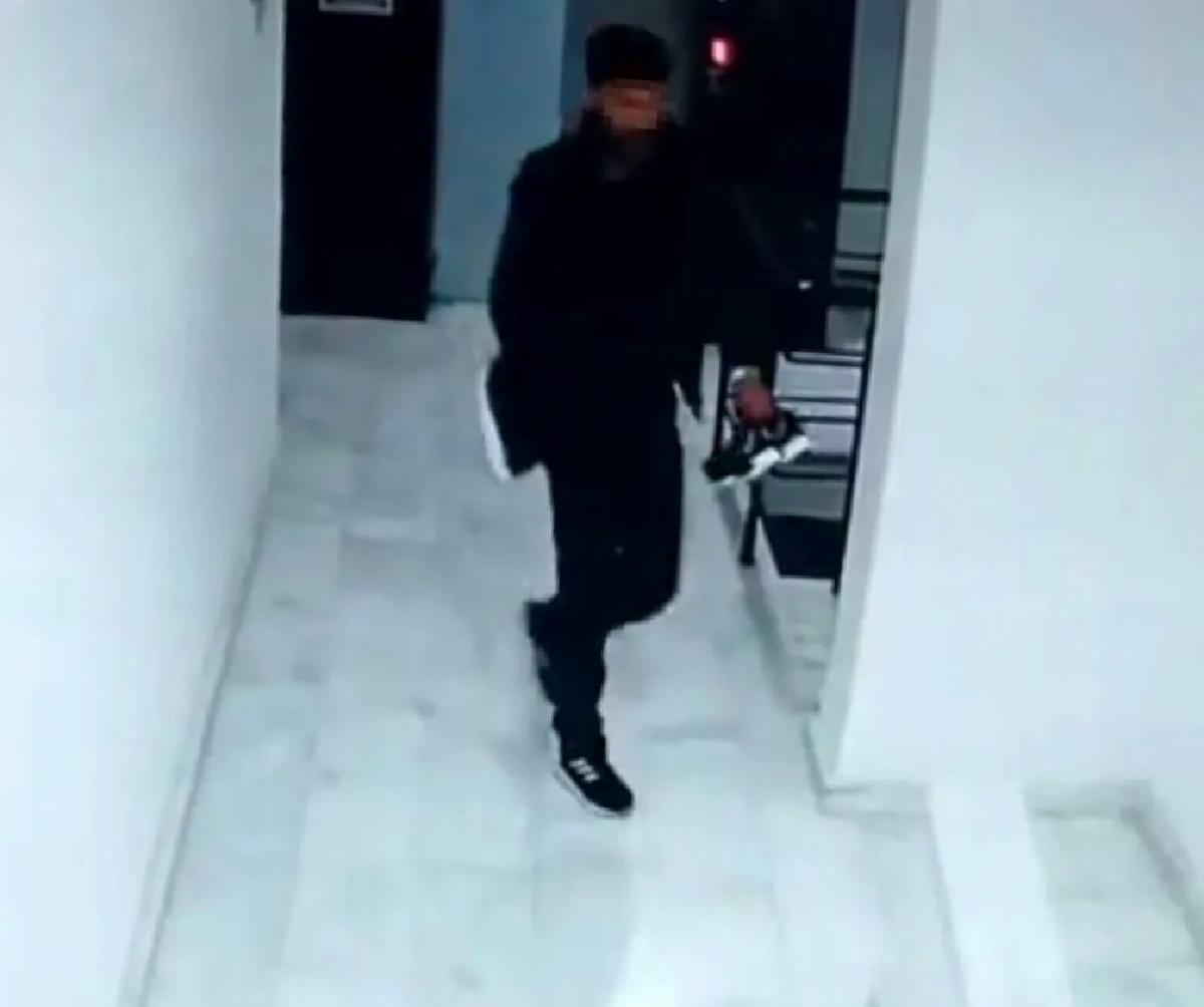 Elazığ’da Hırsız, Apartmandan Ayakkabı Çaldı