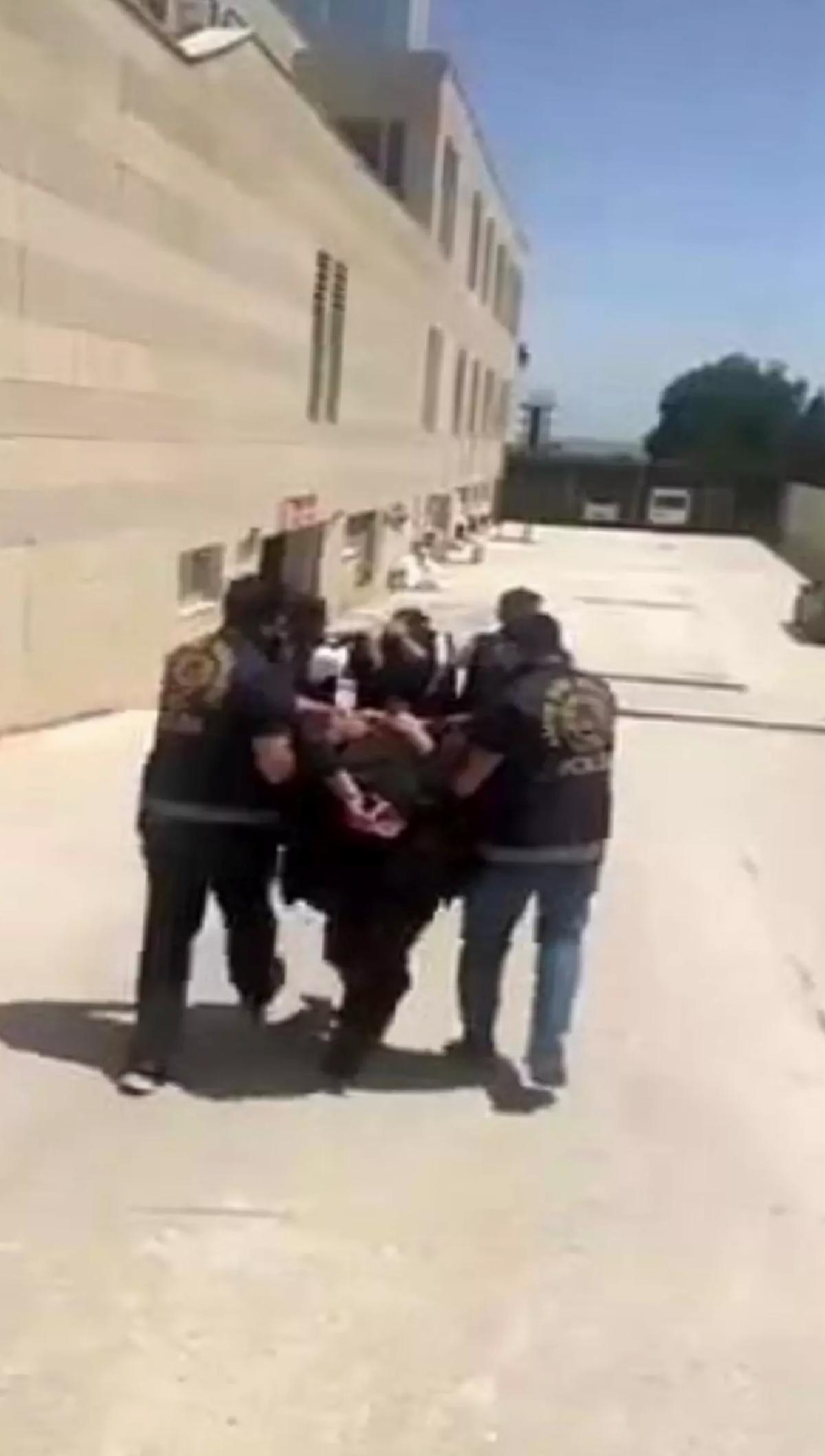 Elazığ’da Muhtar Yaraladı, Şüpheliler Yakalandı