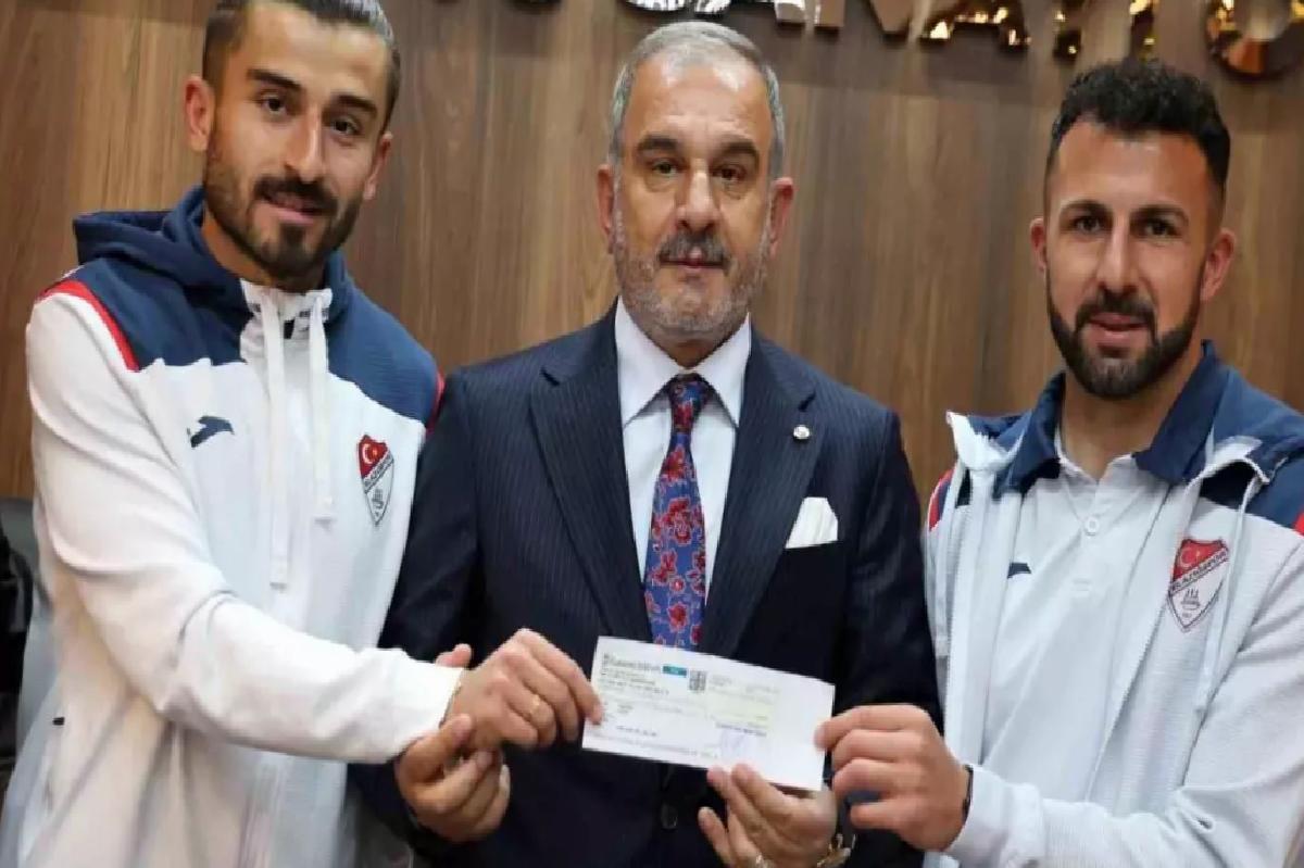 Elazığspor’a 10 Milyon Lira Bağış