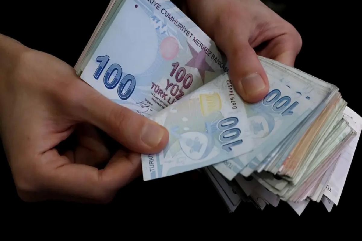 Emekli ve memur maaşları zamlanacak! İşte ilk tahminler