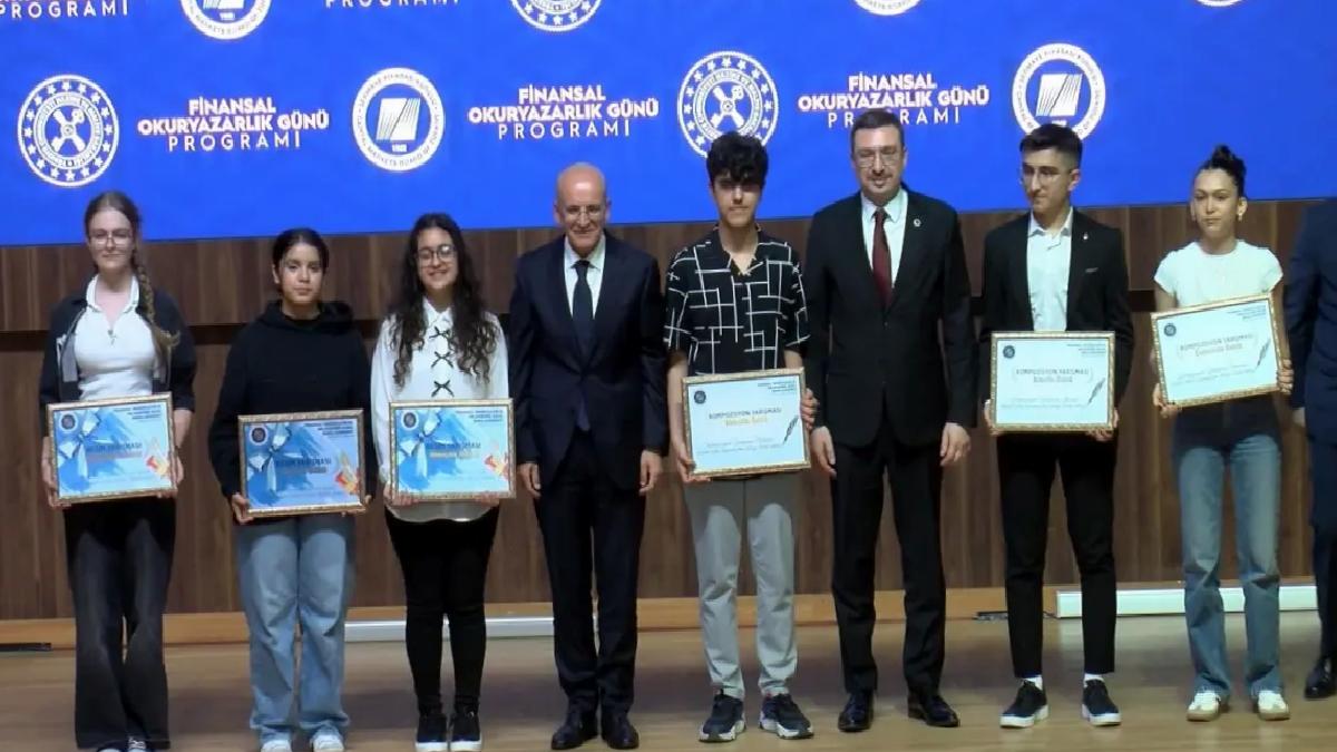 Enflasyon 2025’te de Düşecek
