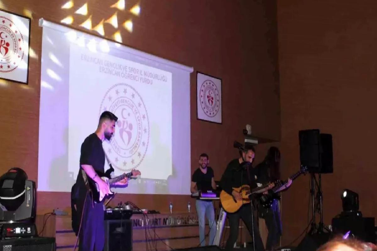 Erzincan’da Öğrenciler İçin Konser