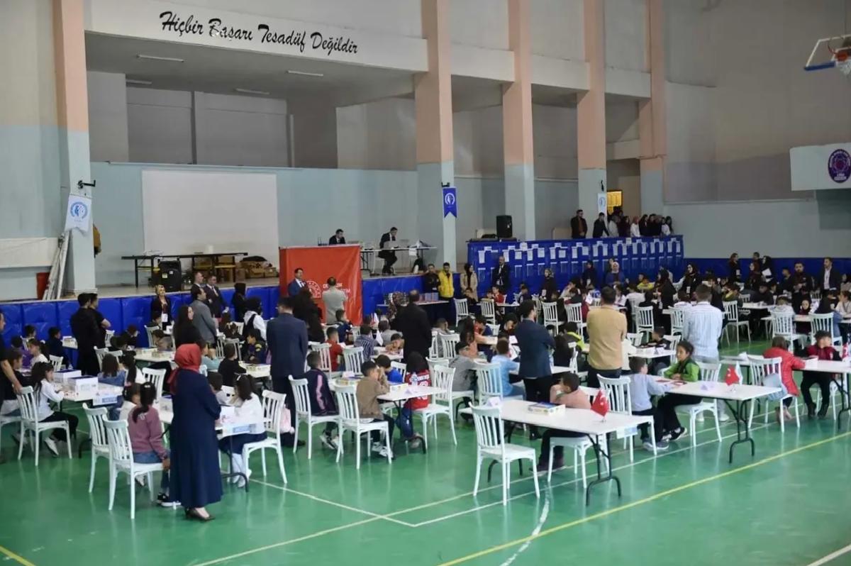 Erzurum’da Akıl ve Zeka Oyunları Turnuvası Finali