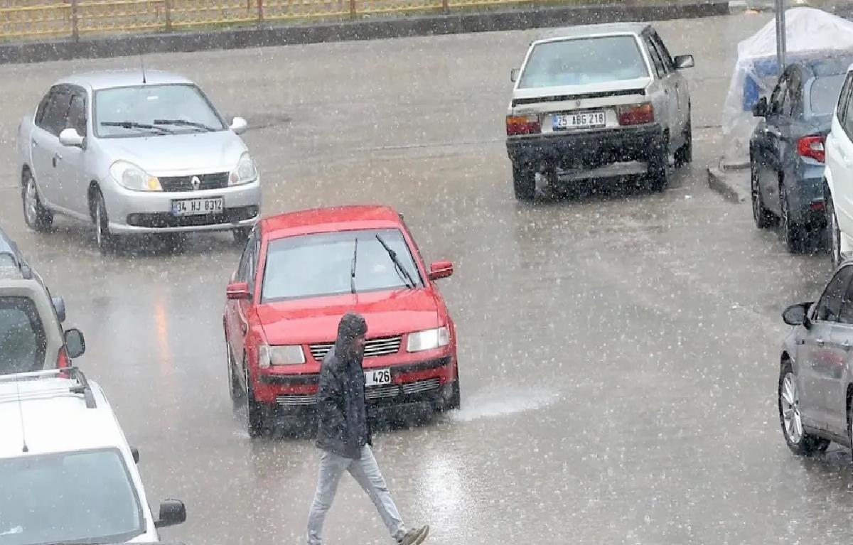Erzurum’da Sağanak ve Sis Etkili