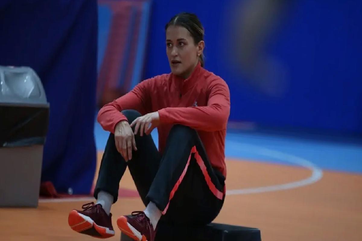 Esra Yıldız Kahraman, Altın Madalya Peşinde