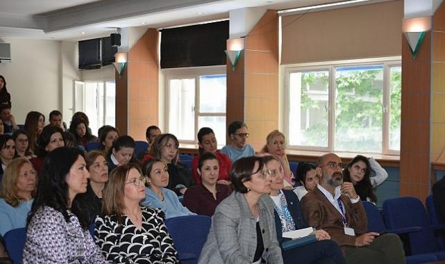 EÜ Eczacılık Fakültesinde Ufuk Avrupa Projesi Bilgilendirme Toplantısı yapıldı