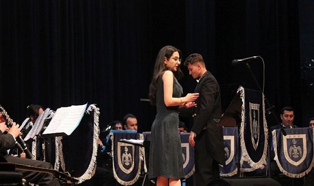 EÜ’nün 70. yılına özel Hava Eğitim Komutanlığı Bandosundan konser
