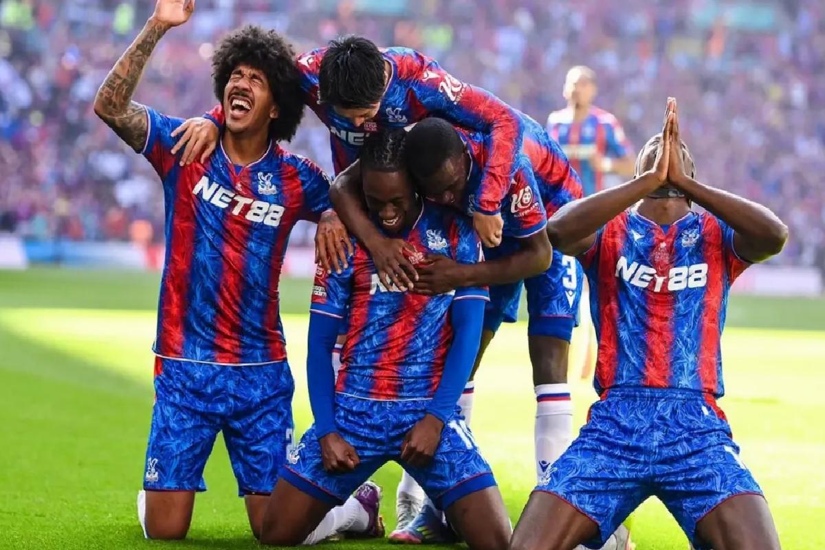 FA Cup’ta tarihe geçen final! Crystal Palace, Manchester City’i devirdi