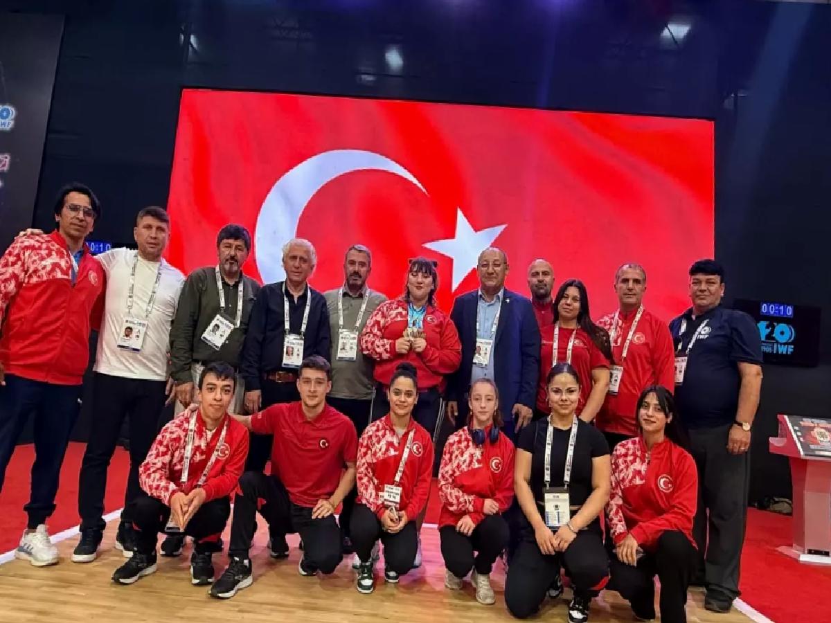 Fatmagül Çevik Dünya Şampiyonu Oldu