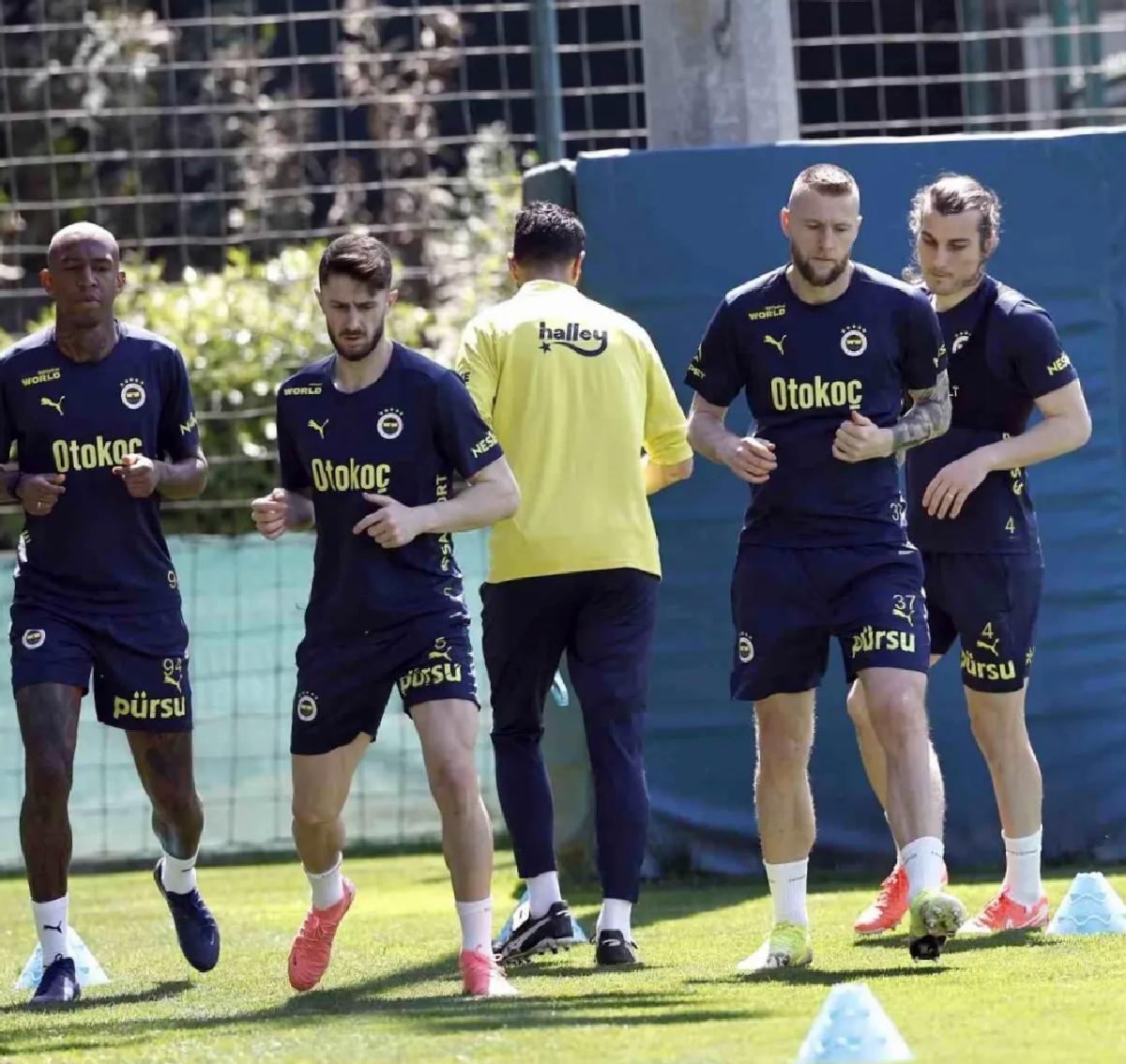 Fenerbahçe, Başakşehir Maçı Hazırlıklarına başladı