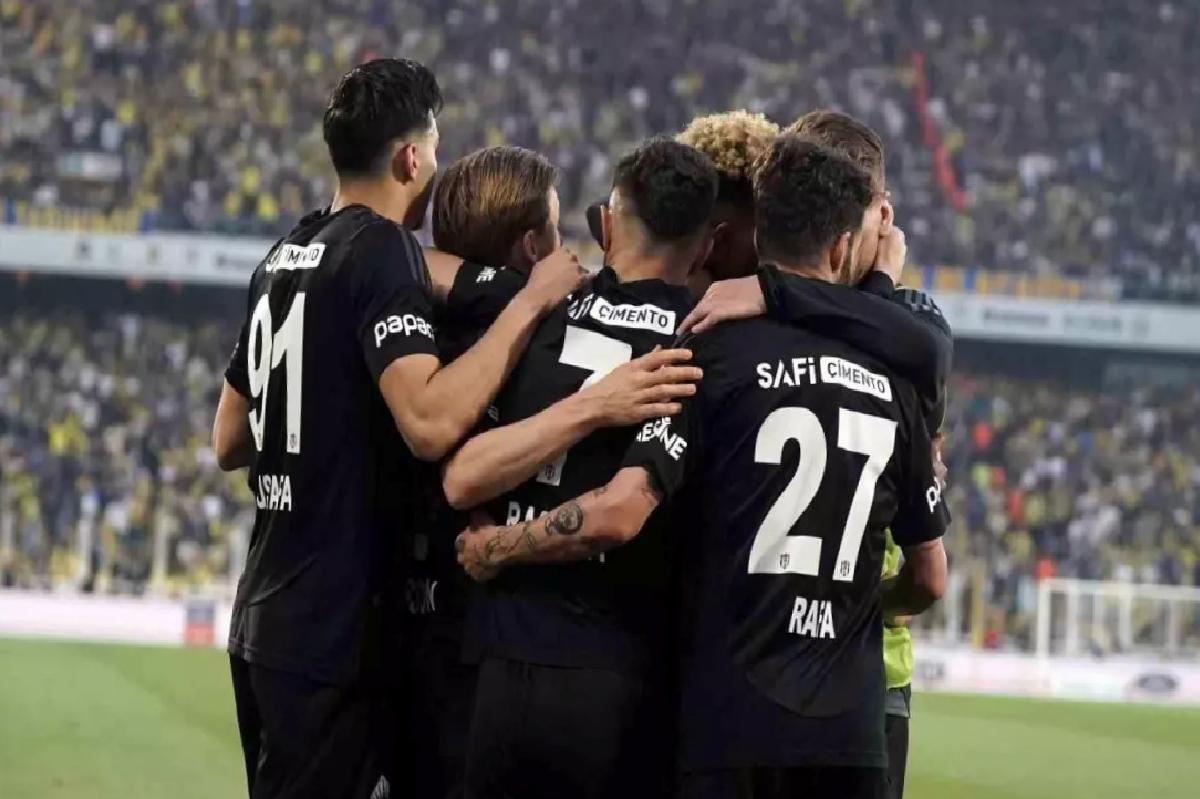 Fenerbahçe – Beşiktaş: İlk Yarı Sonucu