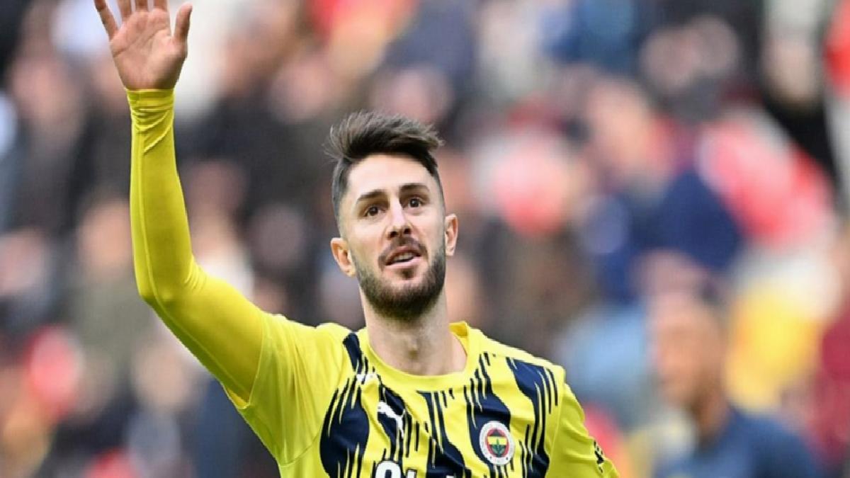 Fenerbahçe’de İsmail Yüksek’in sözleşmesi uzatıldı