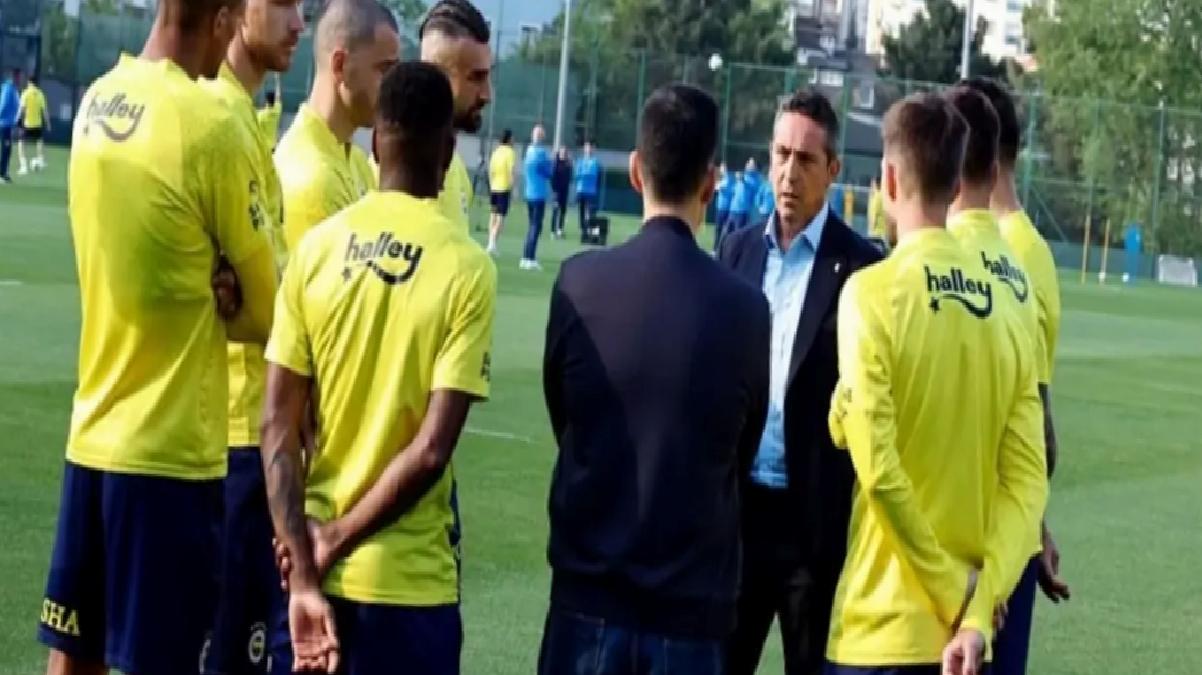 Fenerbahçe’de Mourinho dahil 16 isim yollar ayrılıyor