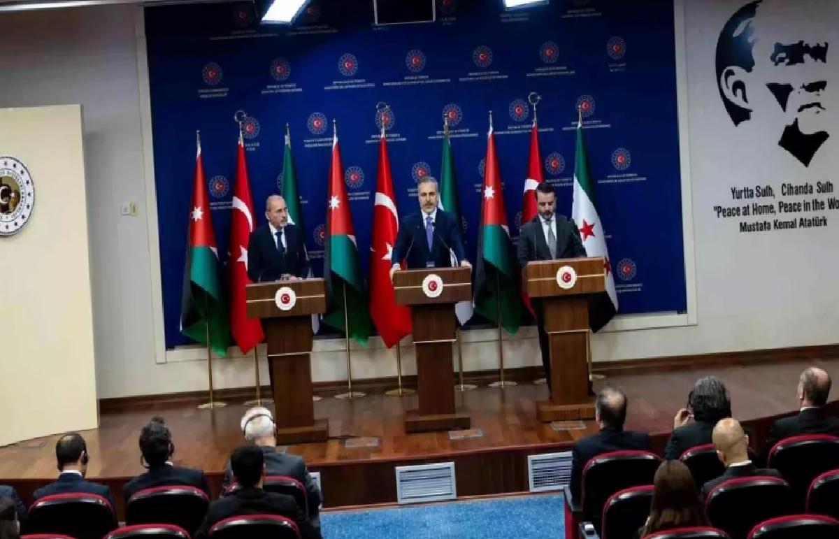 Fidan: Suriye’nin İstikrarı İçin YPG Tehdidi Önemli