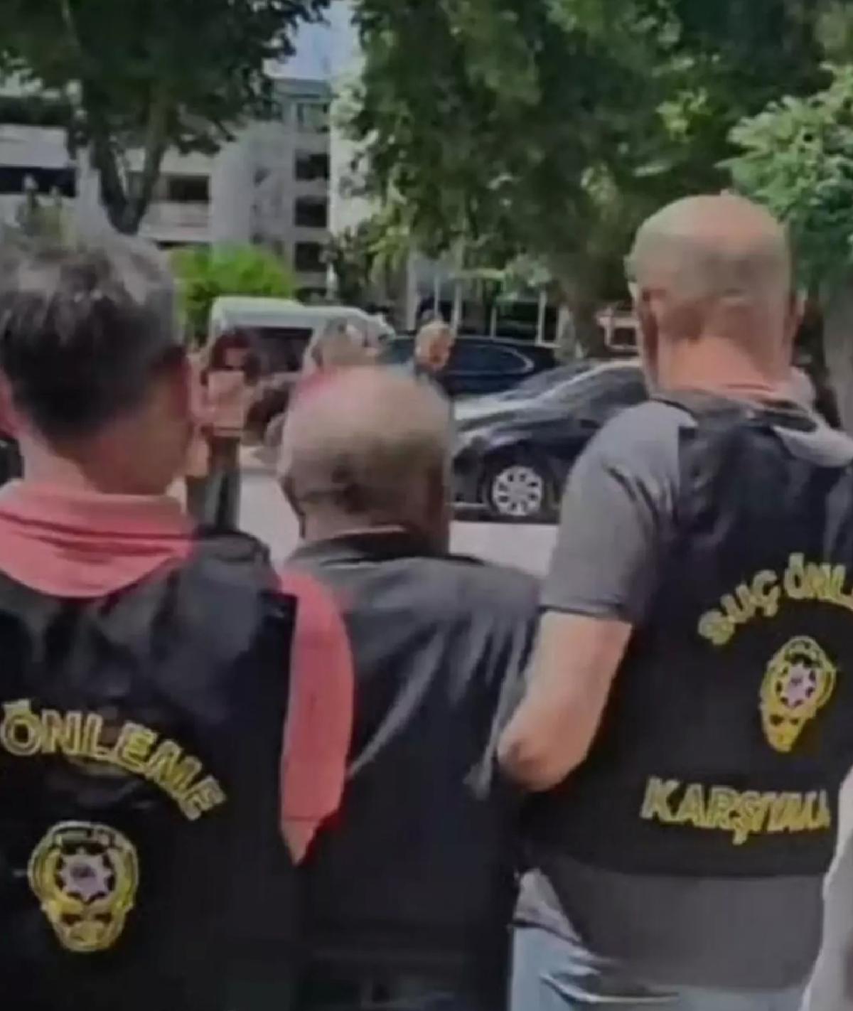 Firari Cinayet Zanlısı İzmir’de Yakalandı