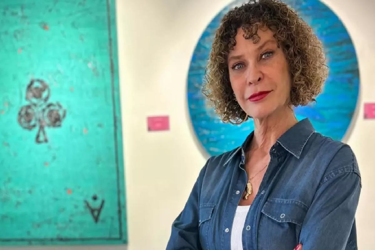 Fırça darbeleriyle gelen yeniden doğuş: Ekranlardan sanat galerisine