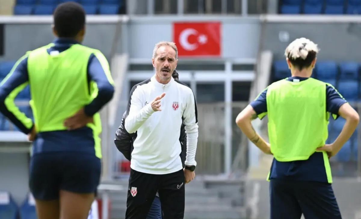 FOMGET, Şampiyonluk İçin Galatasaray’ı Bekliyor