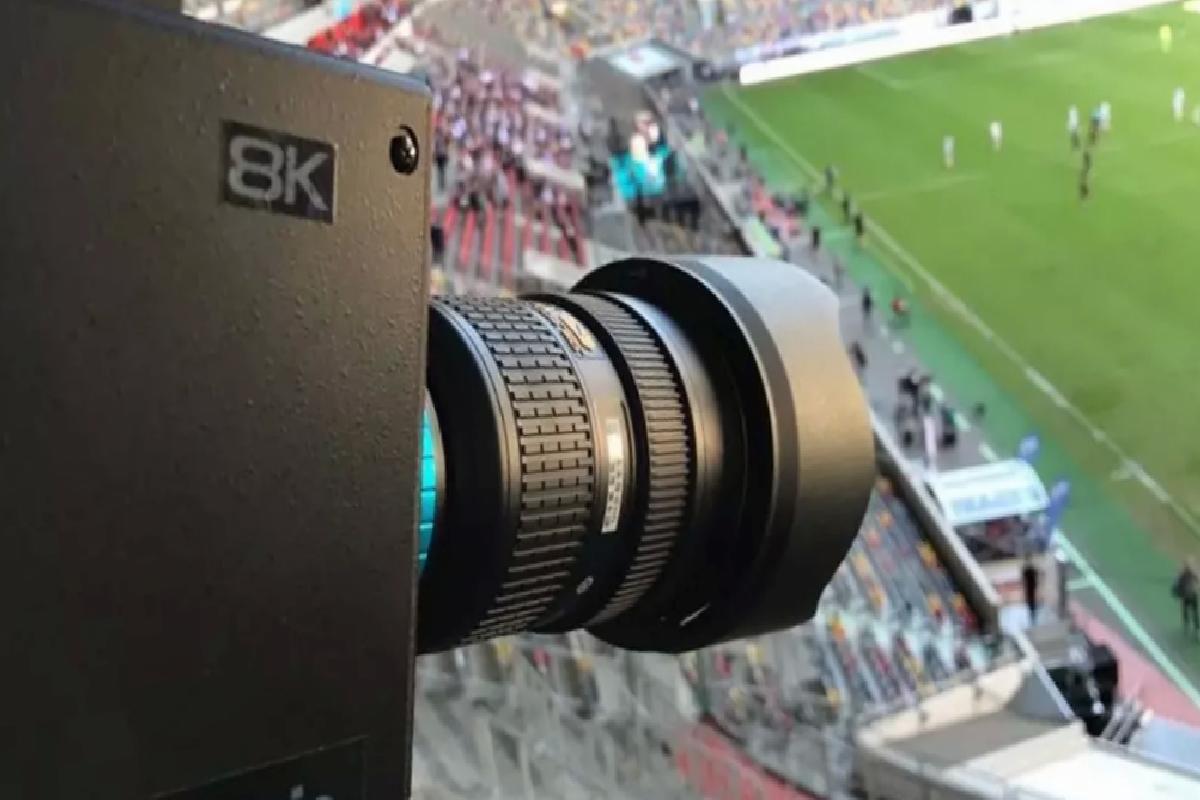 Futbolseverler ekran başına! Dev maç şifresiz yayınlanacak