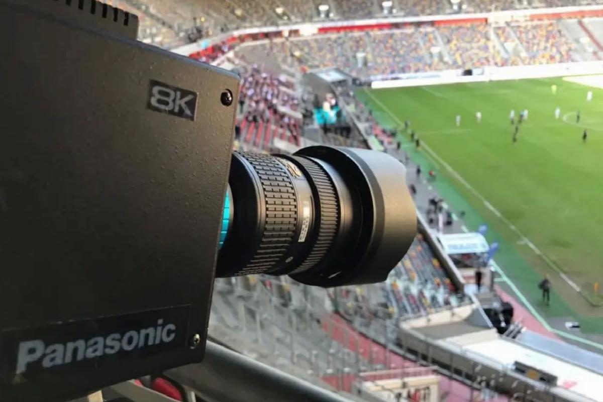 Futbolseverler müjde! Kritik maç şifresiz kanalda