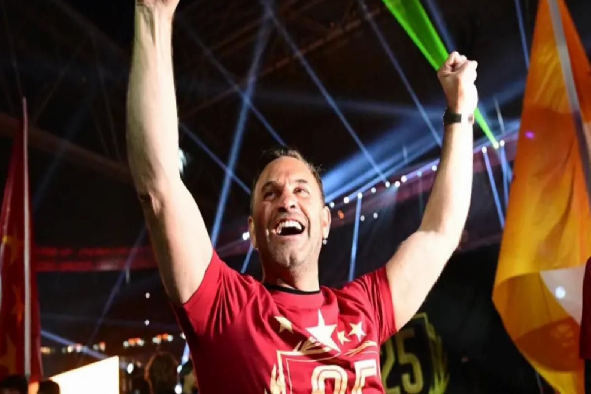 Galatasaray formaları satışa sundu: İşte 5 yıldızlı yeni logo