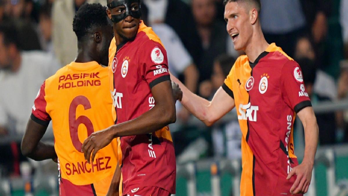 Galatasaray kadro istikrarıyla şampiyonluğa koşuyor