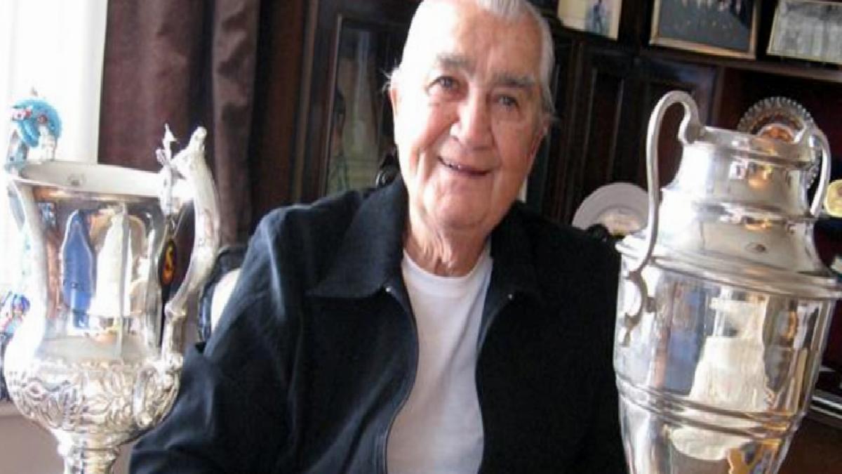 Galatasaray Kulübü, Ali Uras’ı andı