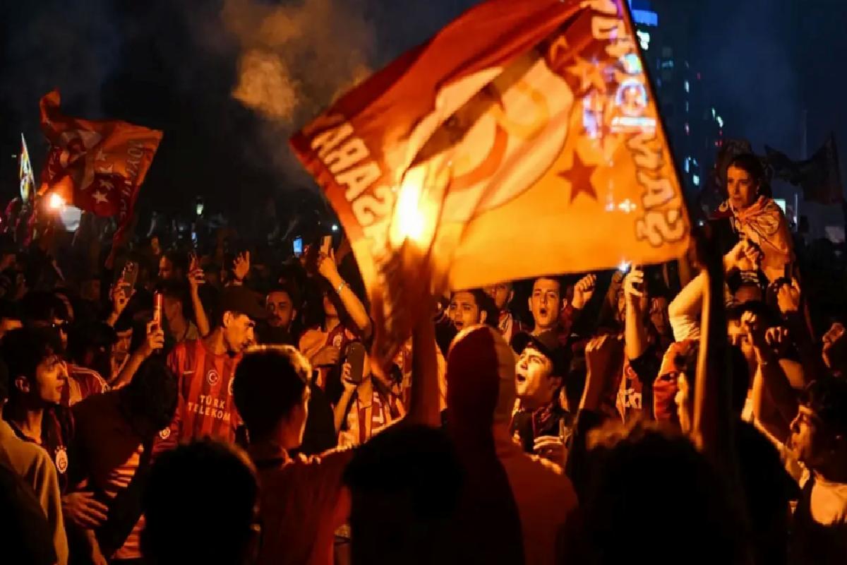 Galatasaray, şampiyonluk kupasını Yenikapı’da alacak