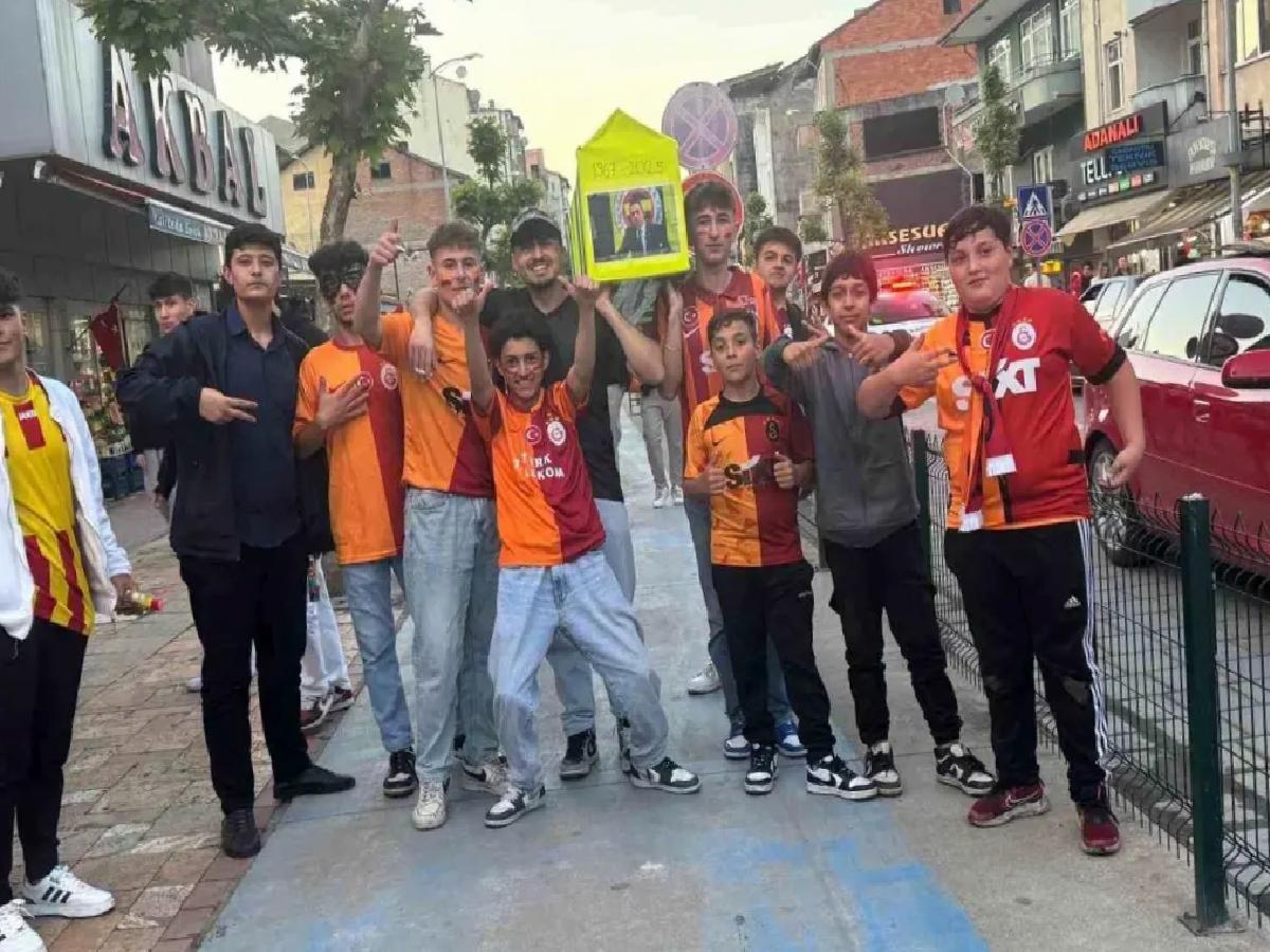 Galatasaray Zonguldak’ta Şampiyonluğunu Kutladı