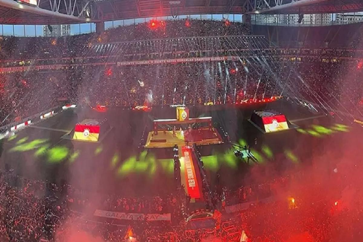 Galatasaray’da yıldız isme izin çıktı: Gidebilirsin