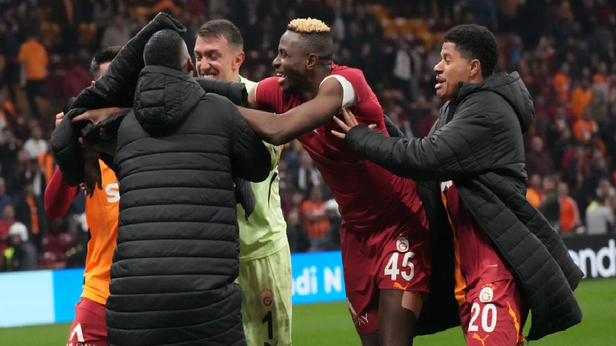 Galatasaray’ın 6 futbolcusu ilk kez şampiyonluğa ulaştı